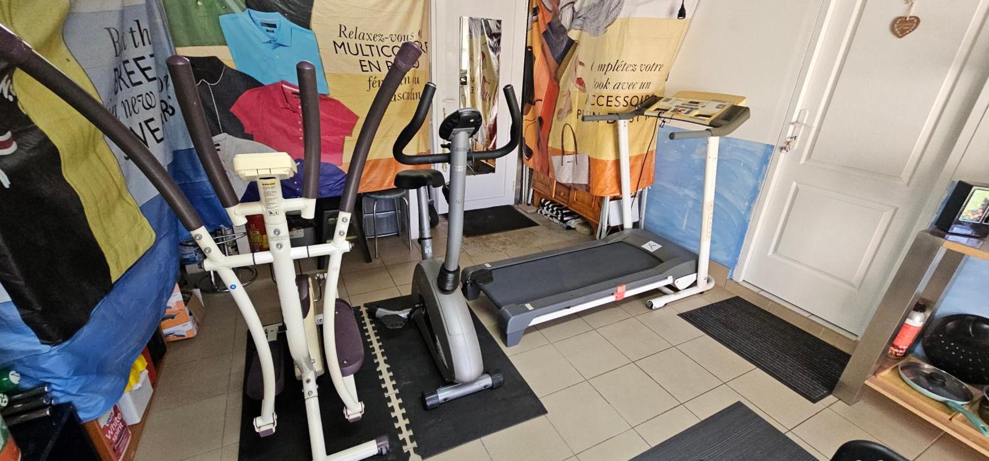 TRANQUILLO avec piscine privée et salle de sport Istres Esterno foto