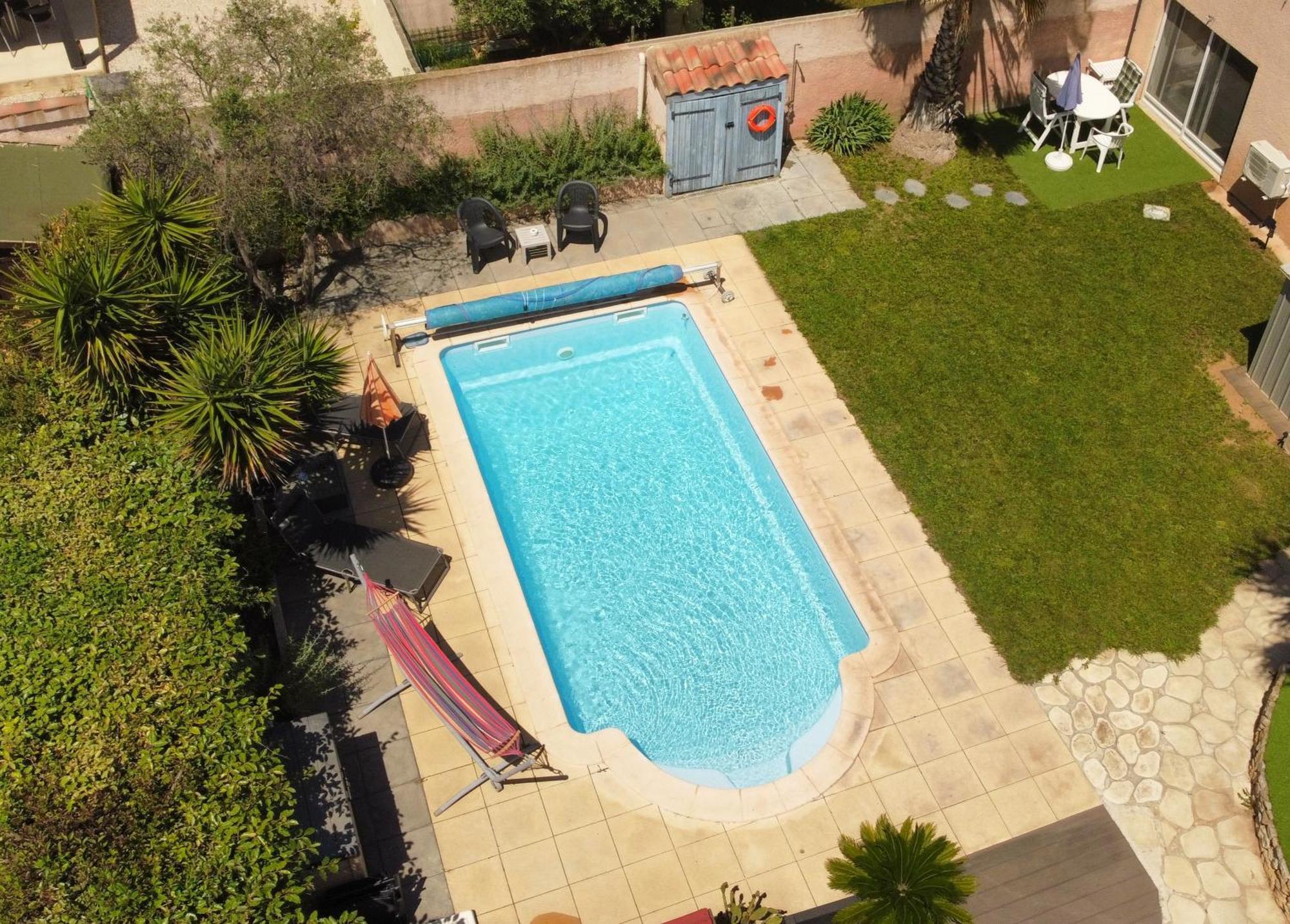 TRANQUILLO avec piscine privée et salle de sport Istres Esterno foto